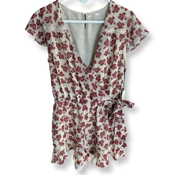 Tularosa x Revolve NWT Ashby Romper Cream + Red Florals Size Medium - Picture 2 of 14